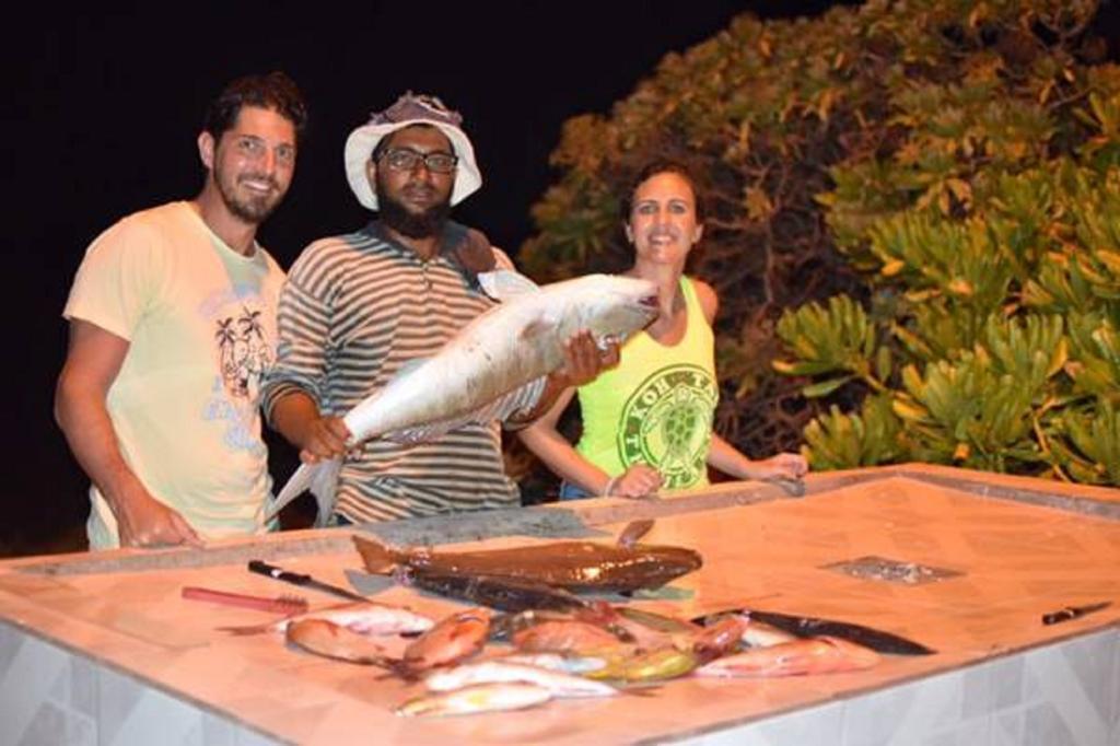 Madi Finolhu Guest House Dharavandhoo Bagian luar foto